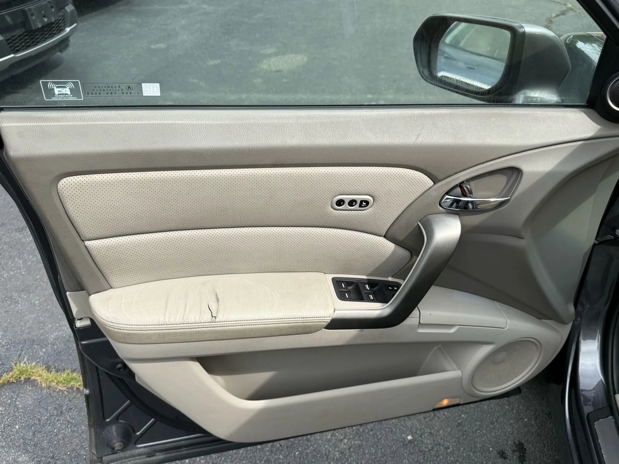 Used 2010 Acura RDX SH-AWD w/ Technology Package image 17