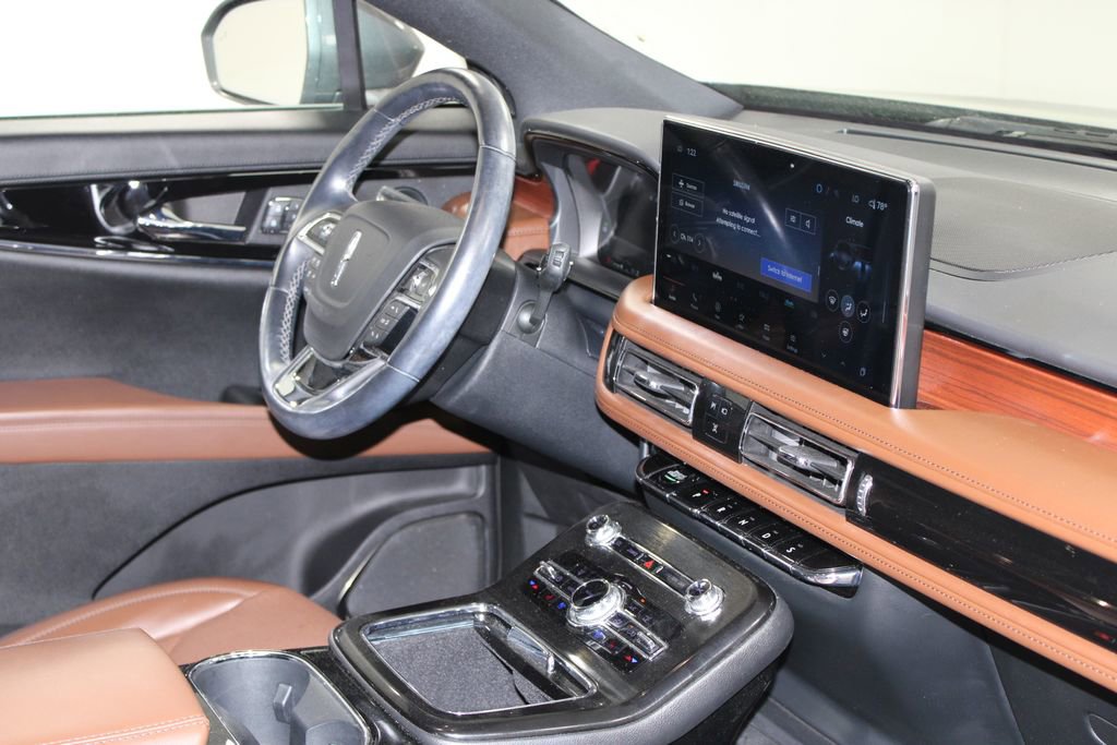 Used 2022 Lincoln Nautilus Reserve w/ Equipment Group 201A image 32