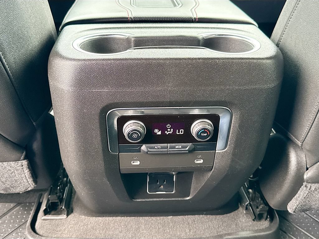Used 2021 Chevrolet Tahoe RST RWD image 28