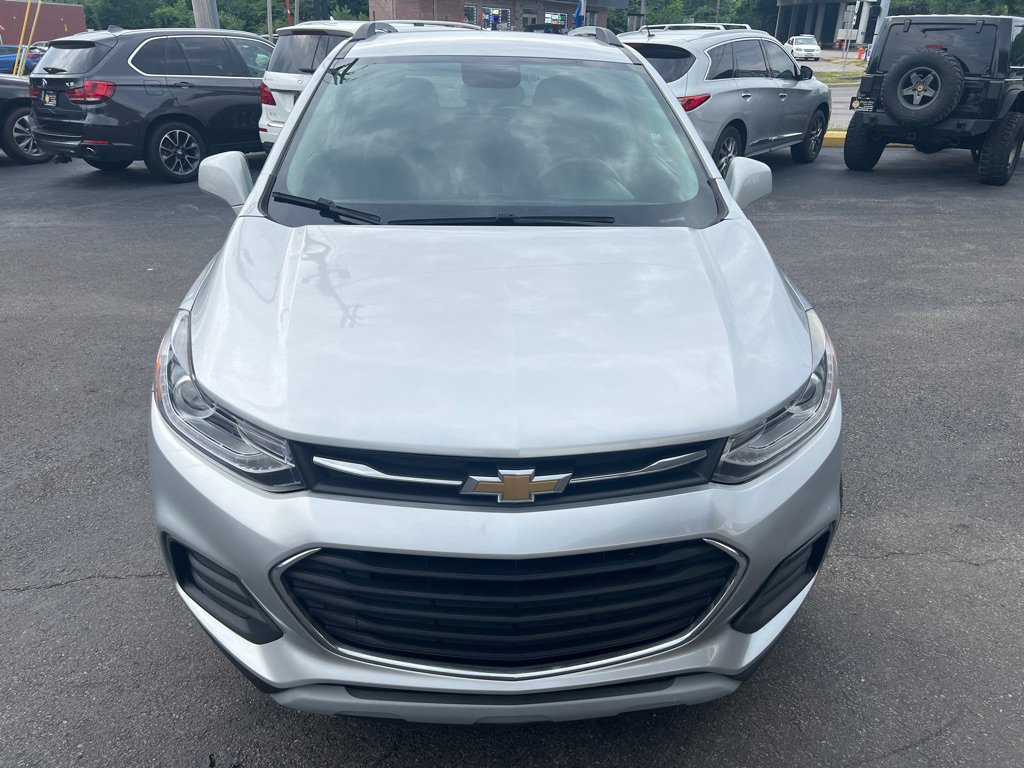 Used 2018 Chevrolet Trax LT w/ LT Convenience Package image 7