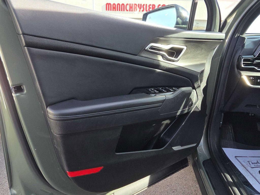 Used 2024 Kia Sportage X-Line image 15