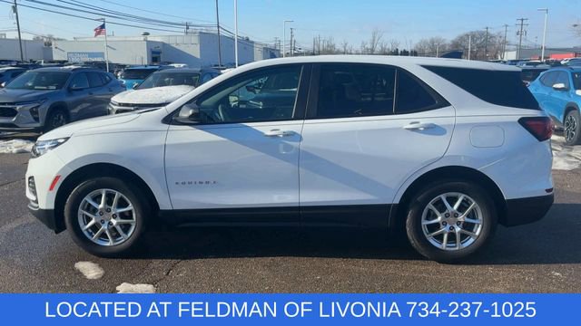 Certified 2023 Chevrolet Equinox LS w/ LS Convenience Package image 5