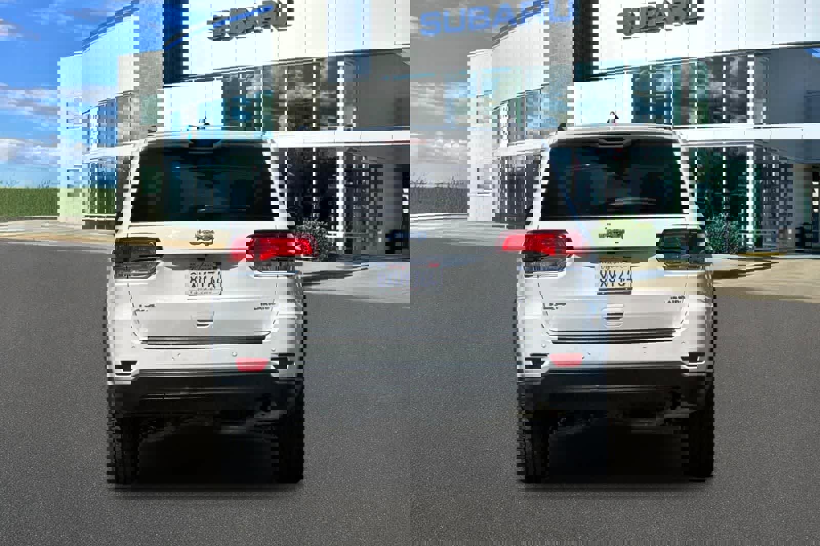 Used 2021 Jeep Grand Cherokee Laredo image 7