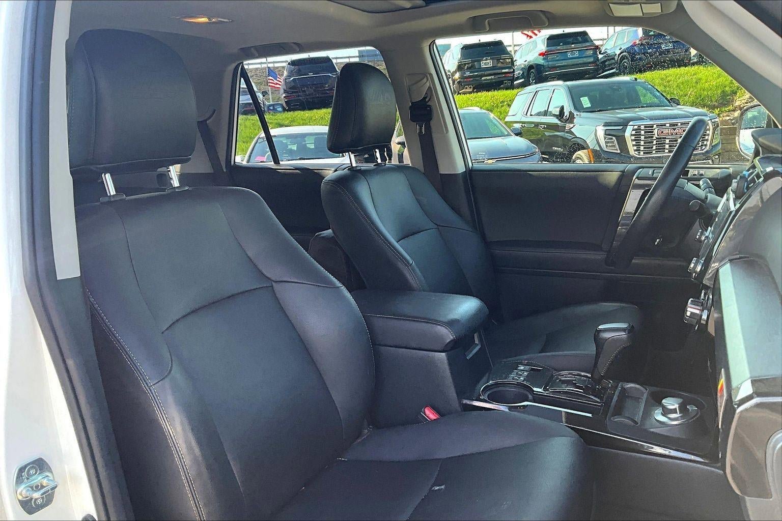 Used 2023 Toyota 4Runner 40th Anniversary SE image 6