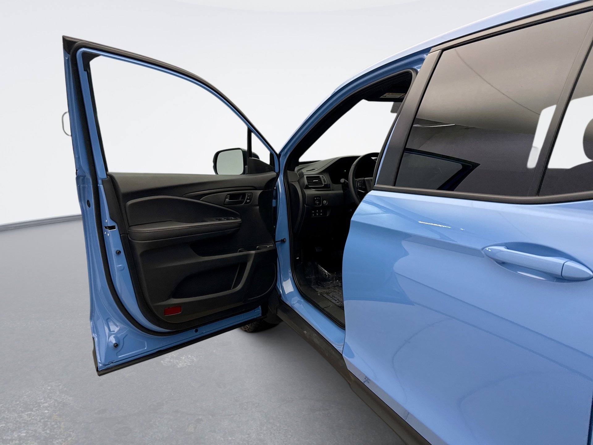 Used 2025 Honda Ridgeline TrailSport+ image 9