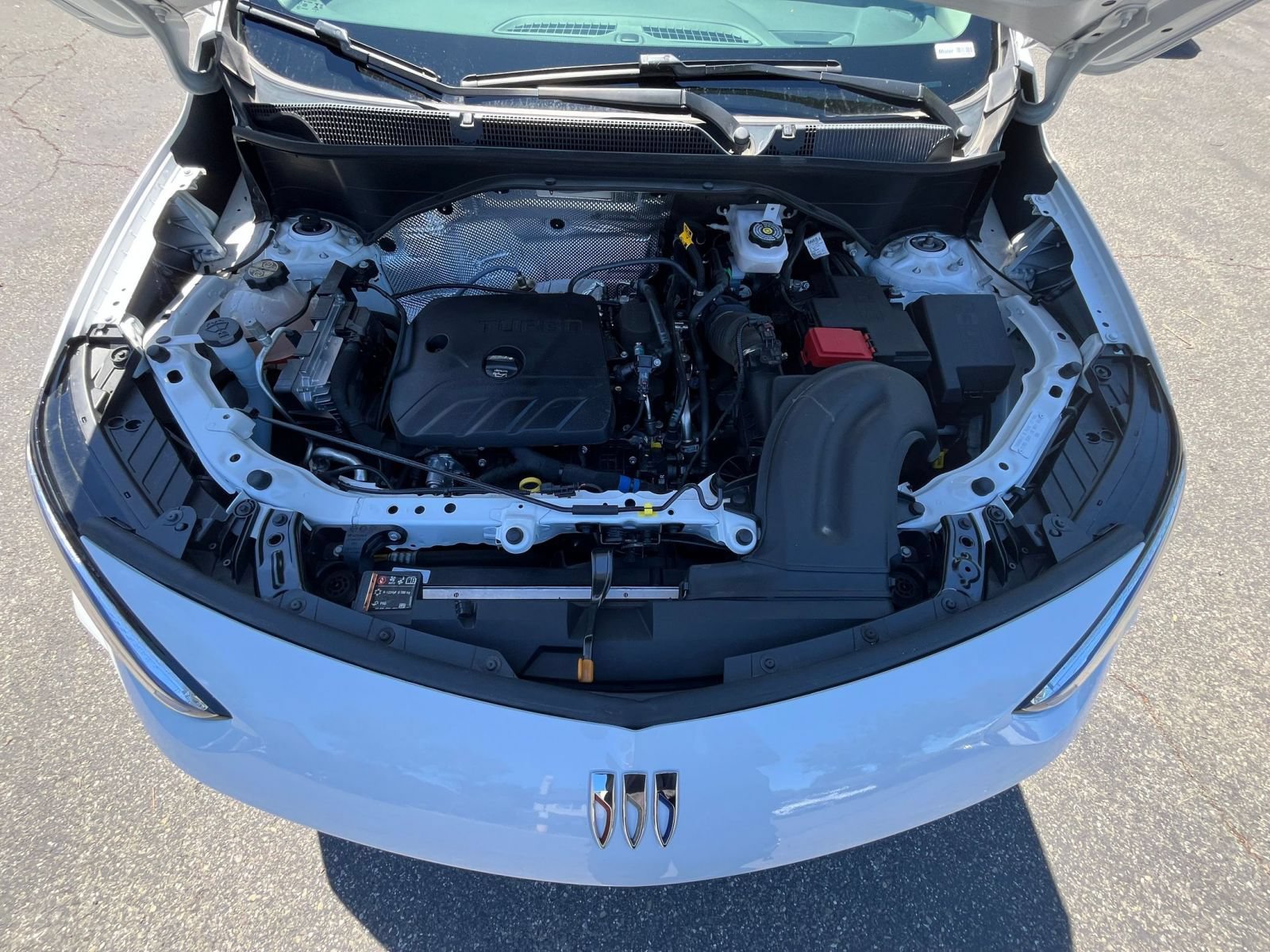 Used 2025 Buick Encore GX Preferred FWD image 31