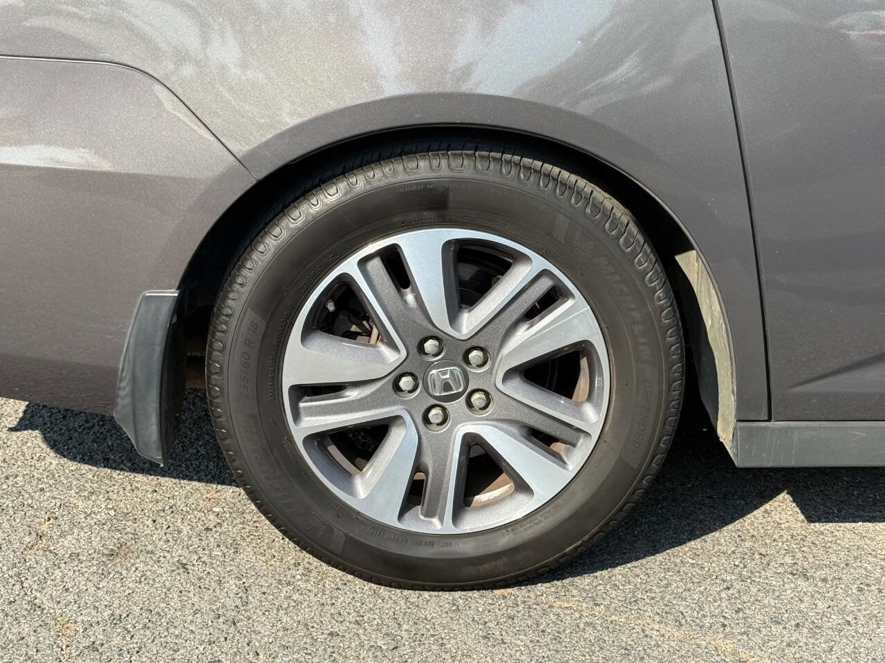 Used 2016 Honda Odyssey Touring Elite image 36