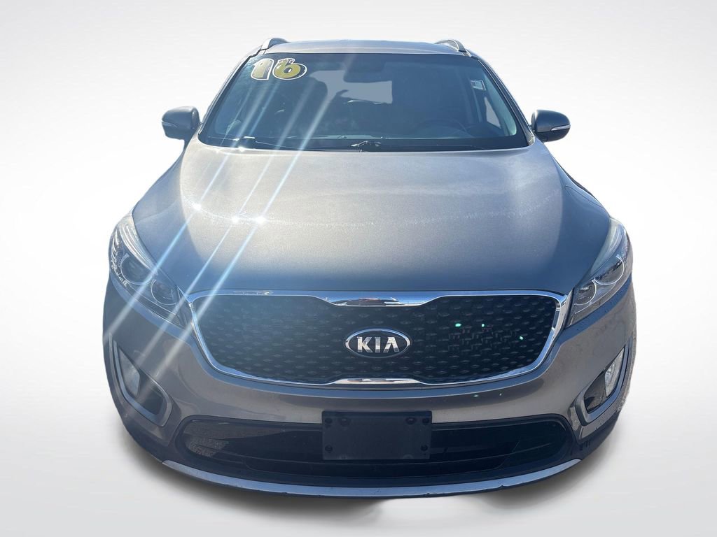 Used 2016 Kia Sorento EX image 11