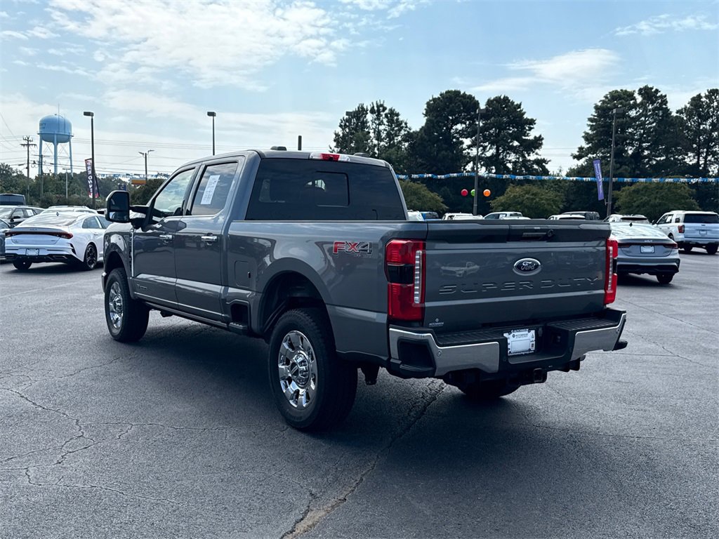 Certified 2024 Ford F250 Lariat w/ Chrome Package image 5