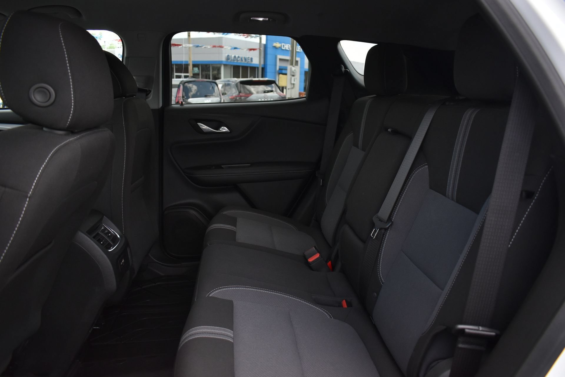 Used 2024 Chevrolet Blazer LT w/ Midnight/Sport Edition FWD image 16