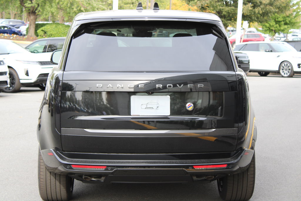 New 2027 Land Rover Range Rover SE AWD/4WD image 4