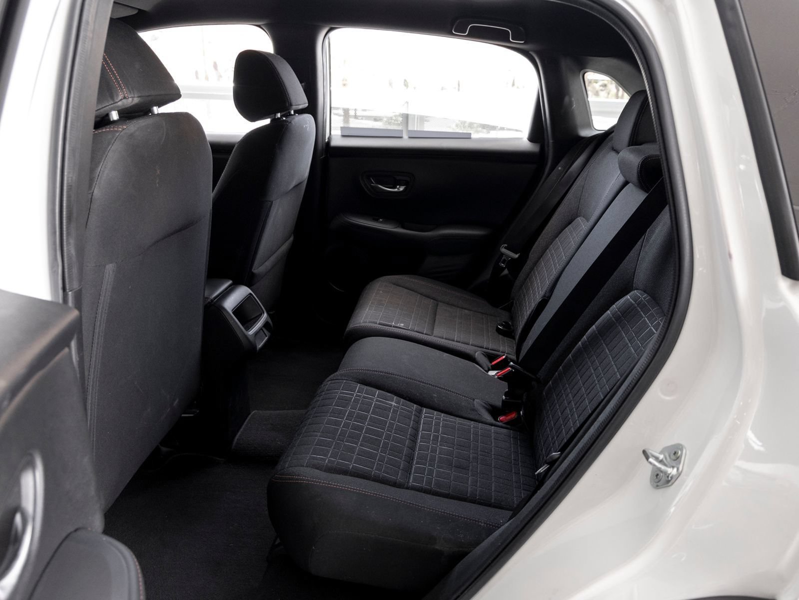 Used 2025 Honda HR-V Sport image 20