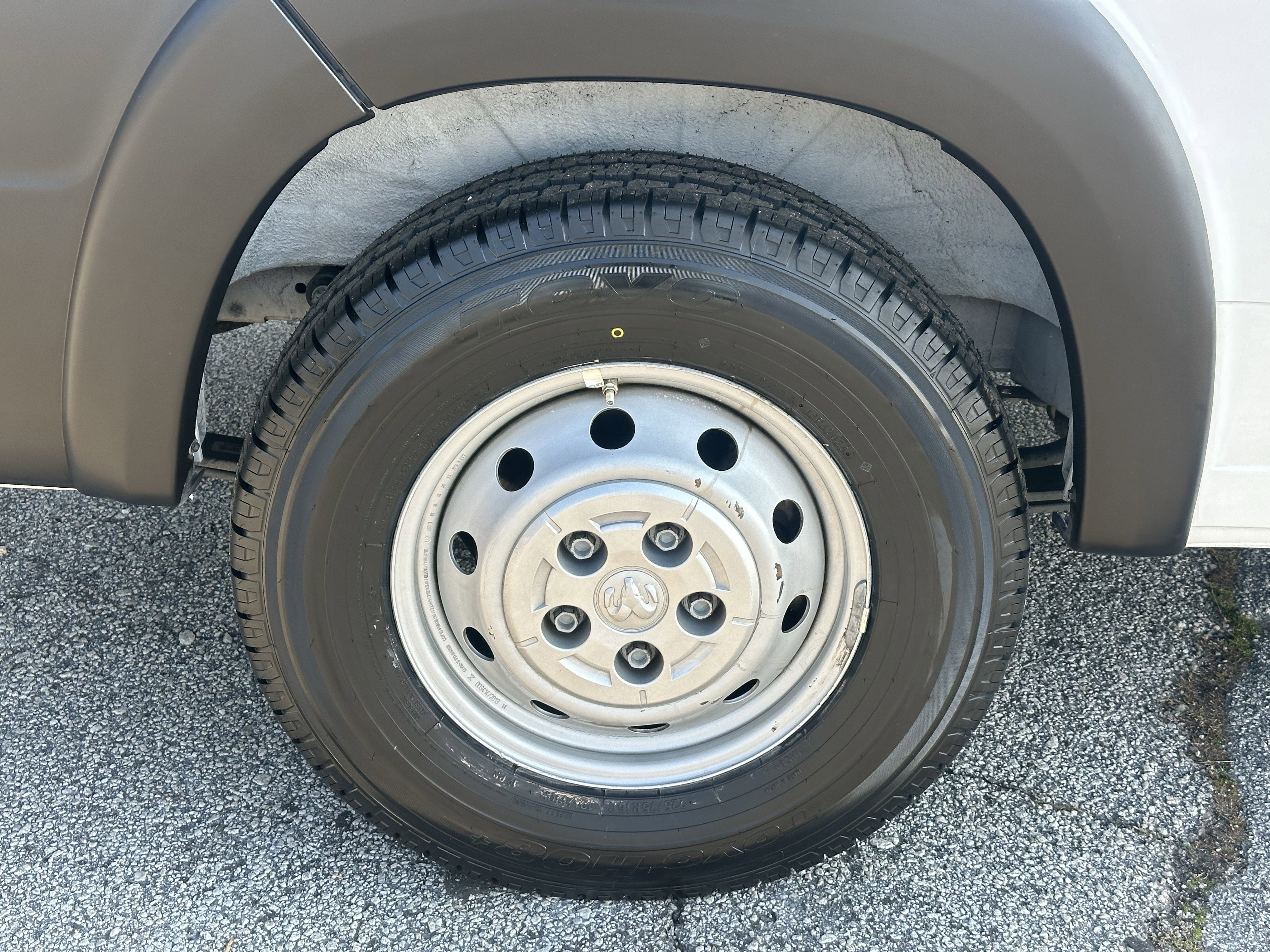 Used 2023 RAM ProMaster 3500 w/ Driver Convenience Group image 21