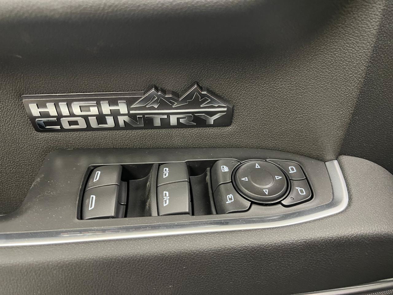 New 2026 Chevrolet Silverado 1500 High Country AWD/4WD image 39