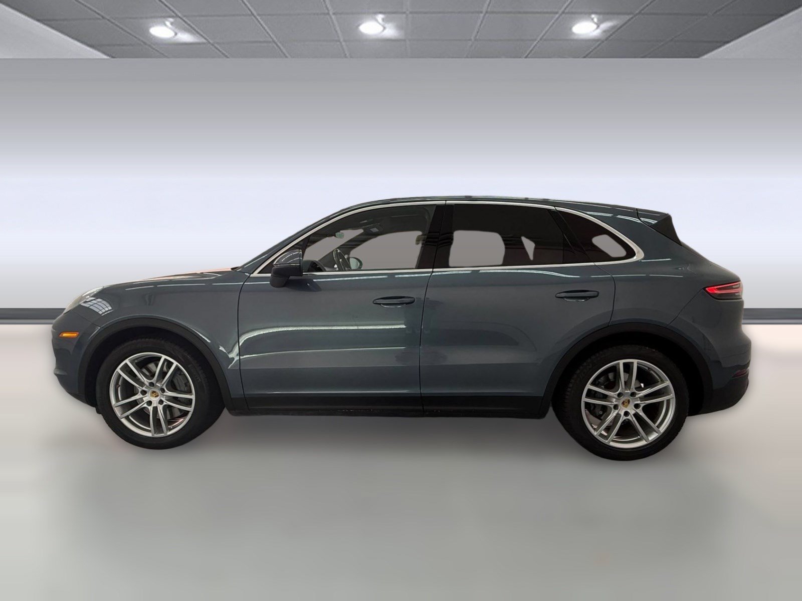 Used 2019 Porsche Cayenne S AWD/4WD image 2