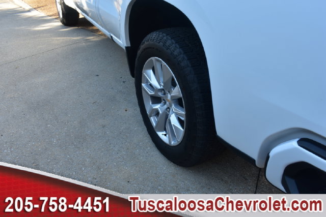 Used 2025 Chevrolet Silverado 1500 Custom AWD/4WD image 16