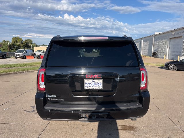 Used 2017 GMC Yukon SLT w/ Premium Edition AWD/4WD image 4