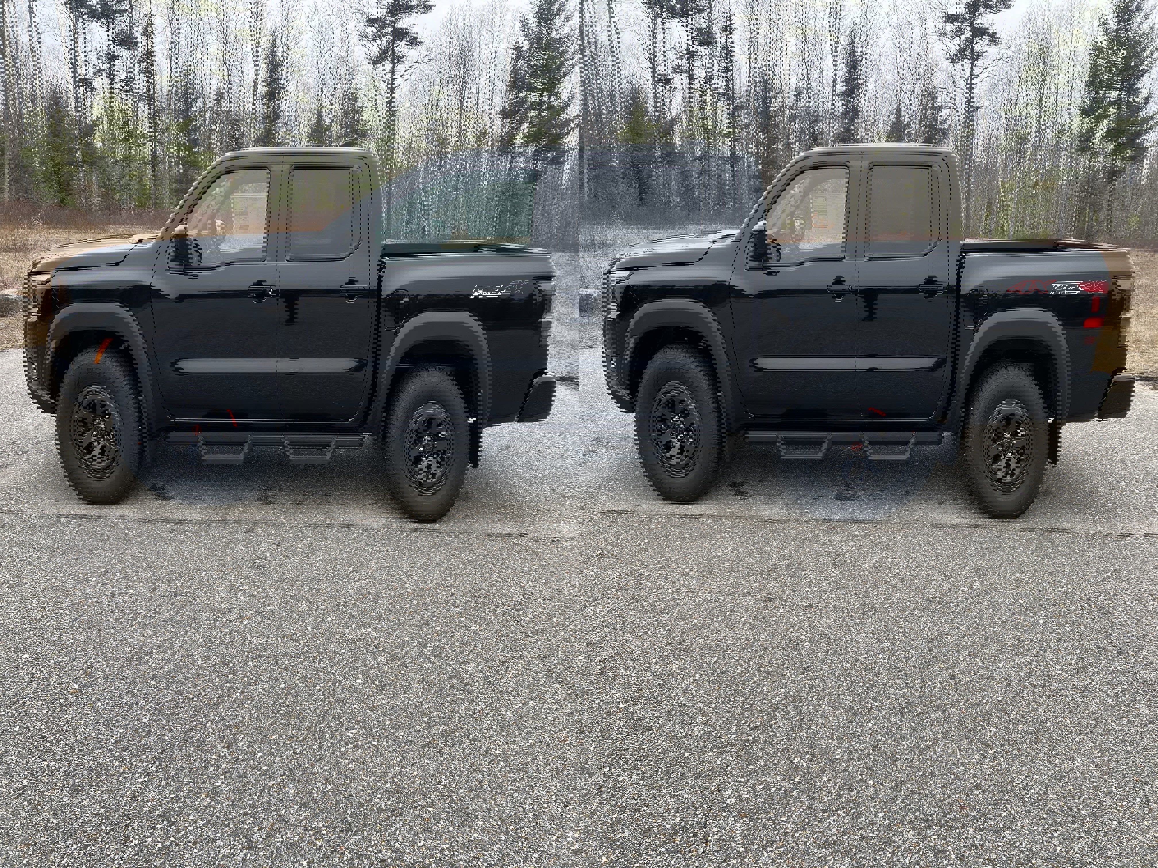 New 2025 Nissan Frontier PRO-4X image 2