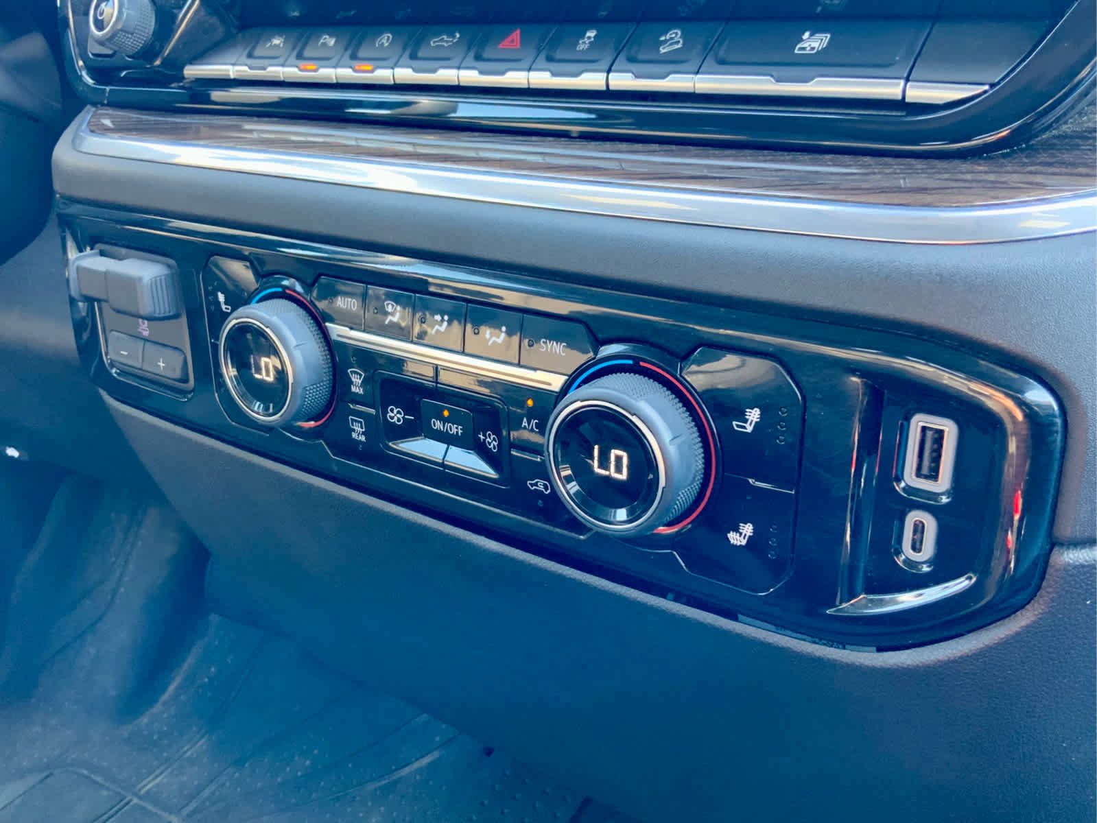 Certified 2025 Chevrolet Silverado 1500 LT w/ All Star Edition Plus image 45