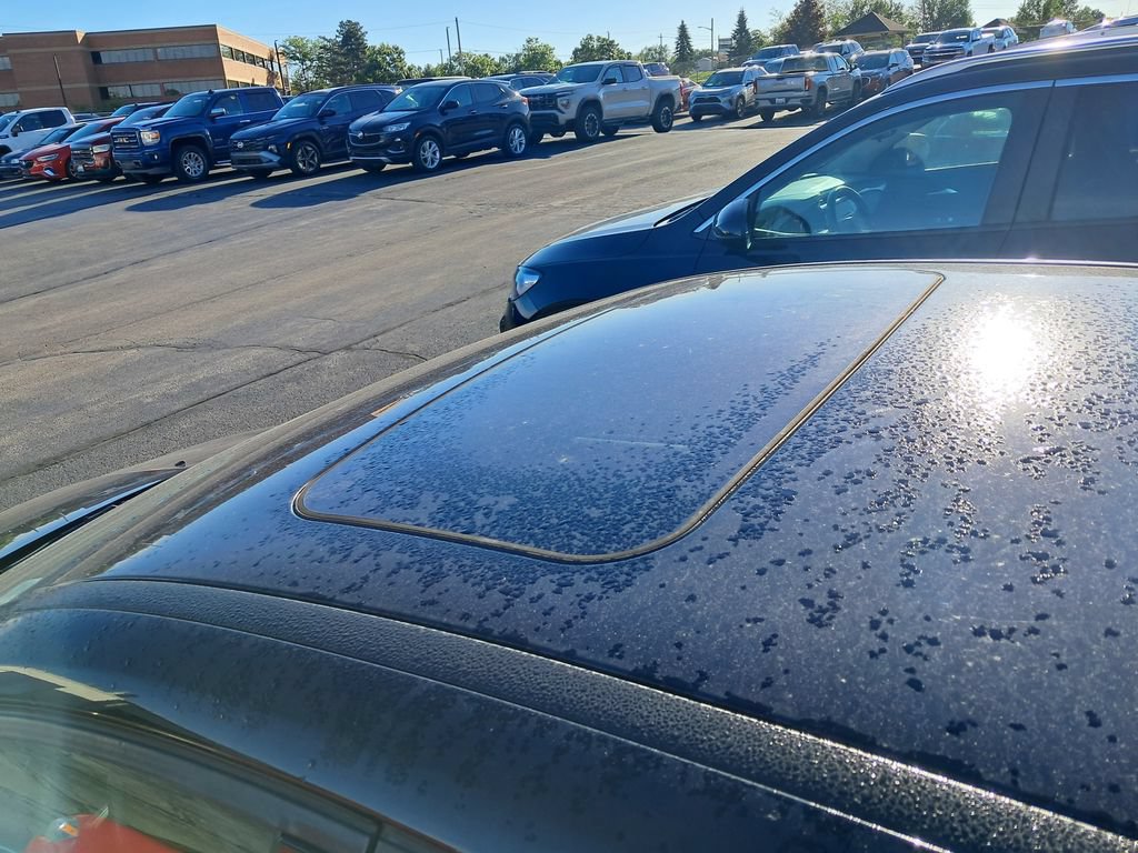 Used 2018 Ford Focus Titanium FWD image 10
