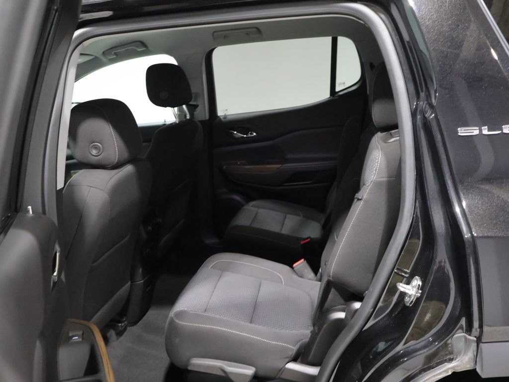 Used 2023 GMC Acadia SLE w/ LPO, Cargo Package AWD/4WD image 18