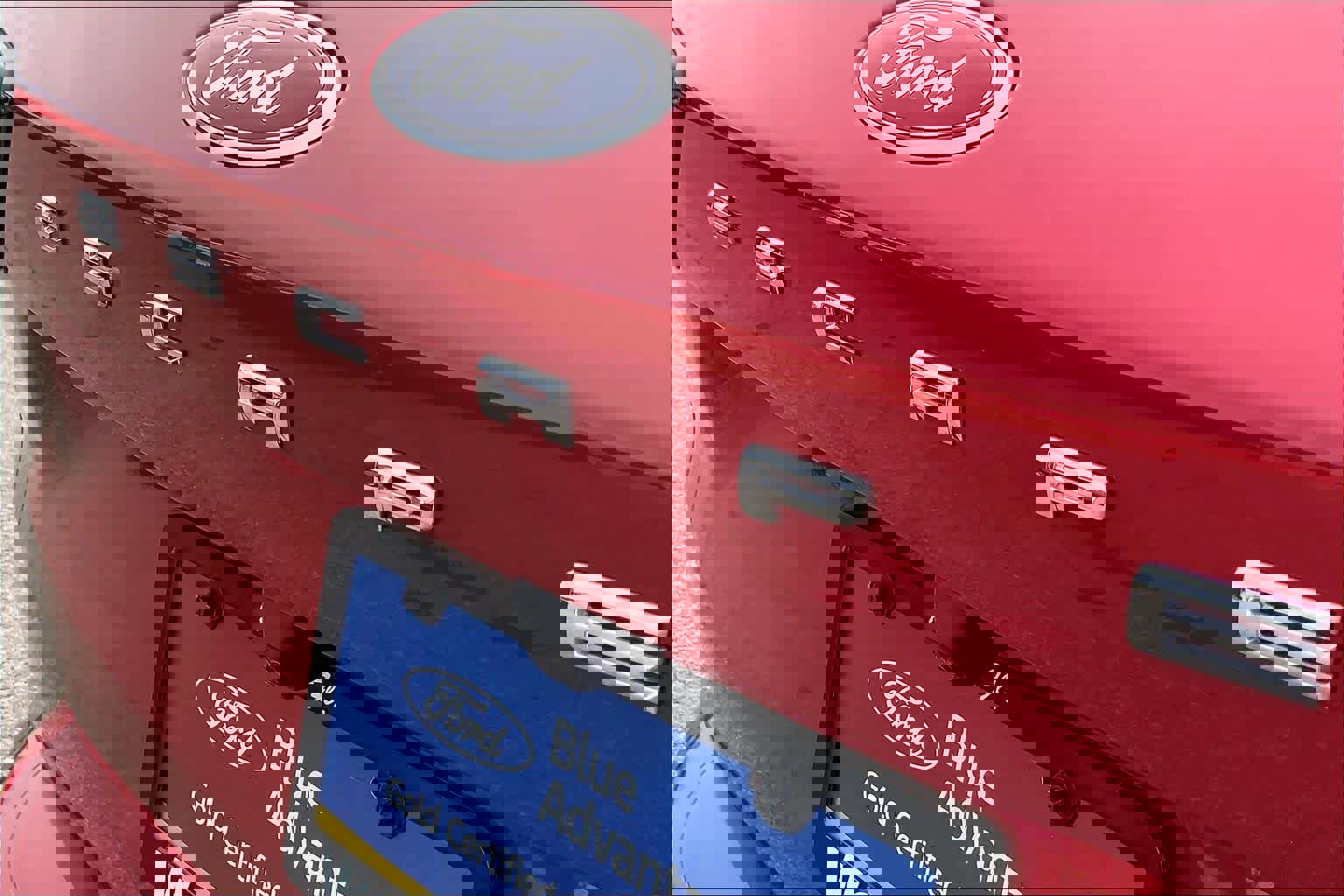 Certified 2024 Ford Escape ST-Line w/ Equipment Group 301A image 30