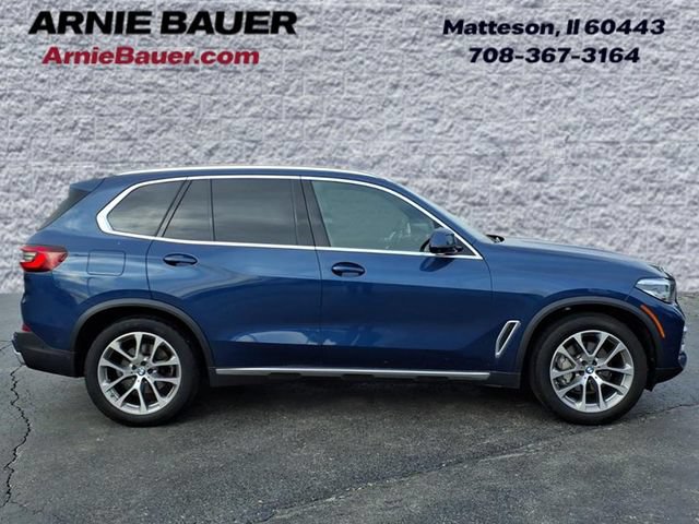 Used 2022 BMW X5 xDrive40i w/ Premium Package AWD/4WD image 5