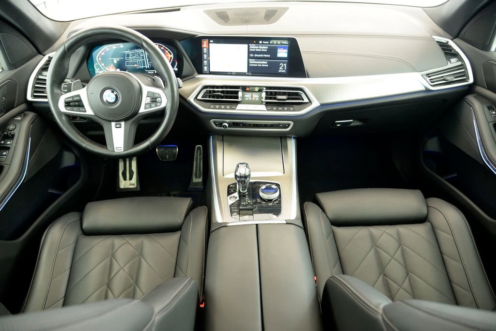 Used 2023 BMW X5 xDrive40i w/ Executive Package image 5