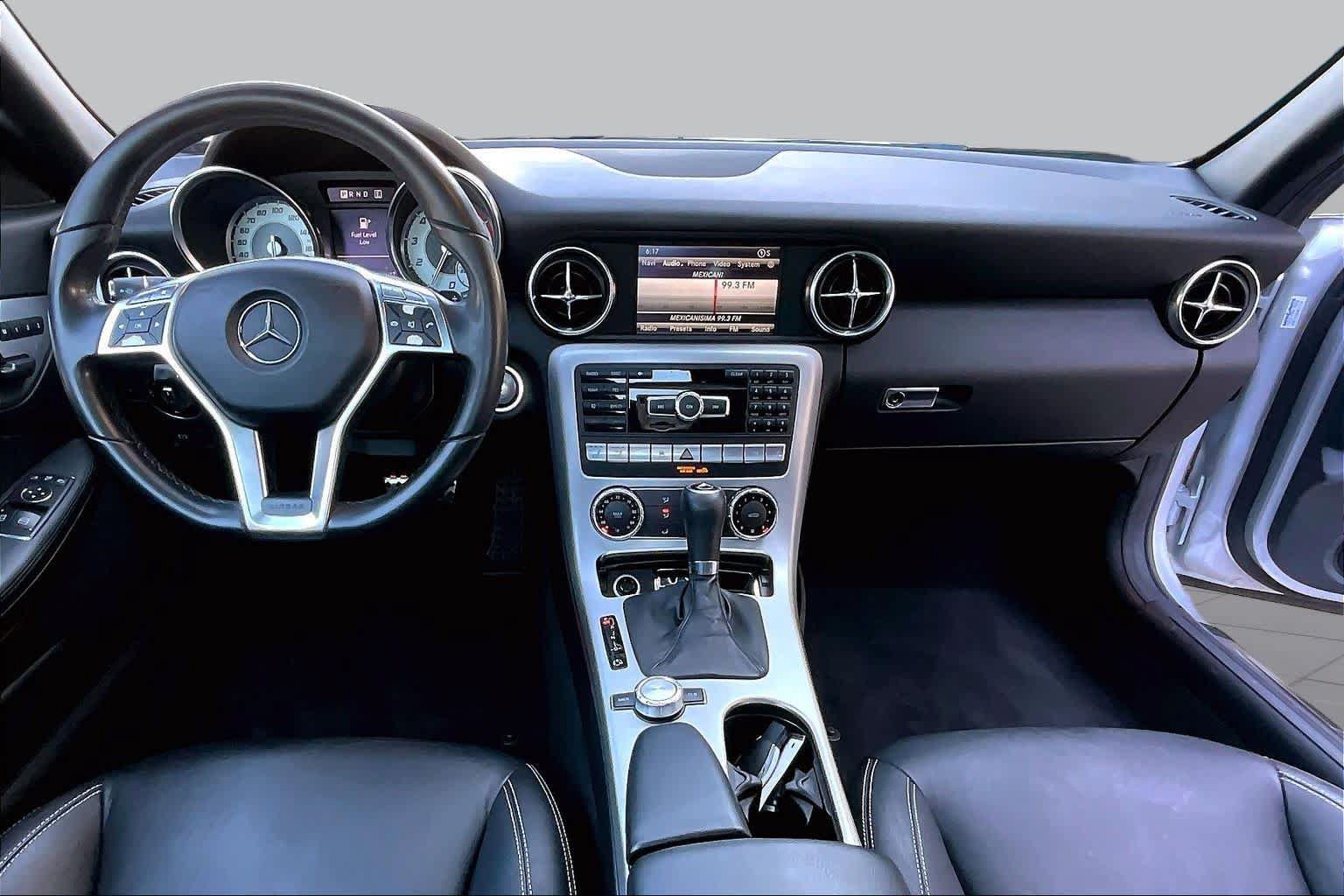 Used 2013 Mercedes-Benz SLK 250 image 16