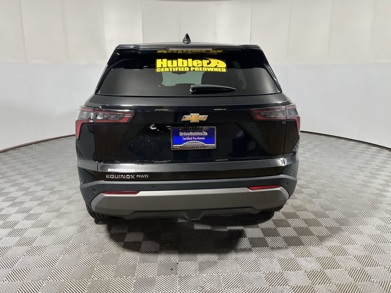 Used 2026 Chevrolet Equinox LT AWD/4WD image 7