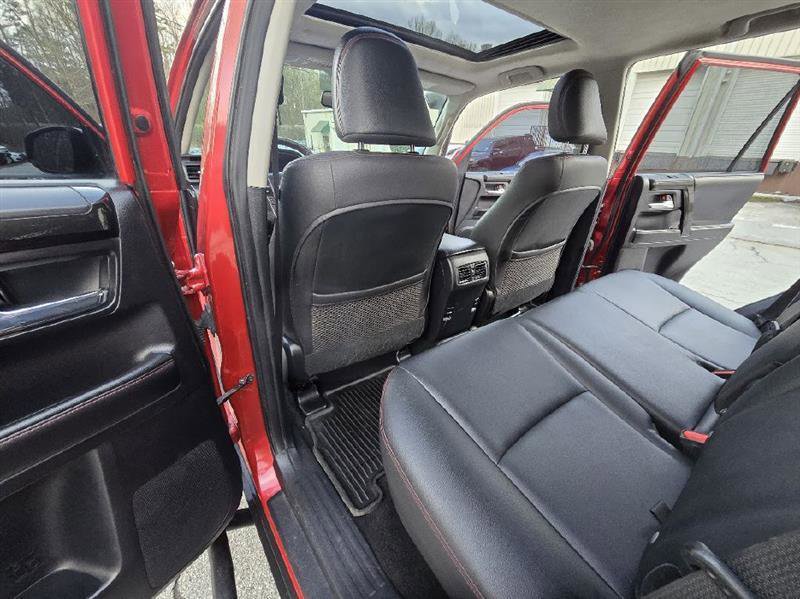 Used 2016 Toyota 4Runner Trail Premium AWD/4WD image 27