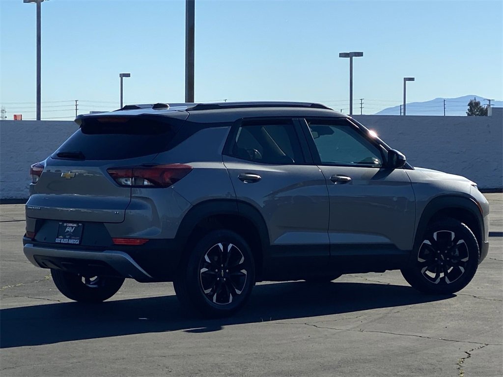 Used 2023 Chevrolet TrailBlazer LT w/ Convenience Package image 13