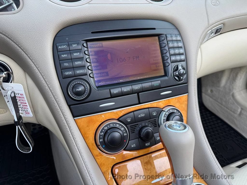 Used 2006 Mercedes-Benz SL 500 image 30
