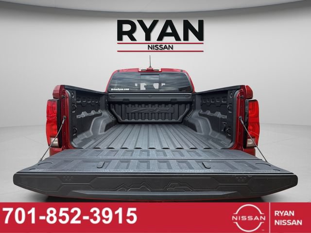 Used 2024 Chevrolet Colorado ZR2 w/ Technology Package AWD/4WD image 28