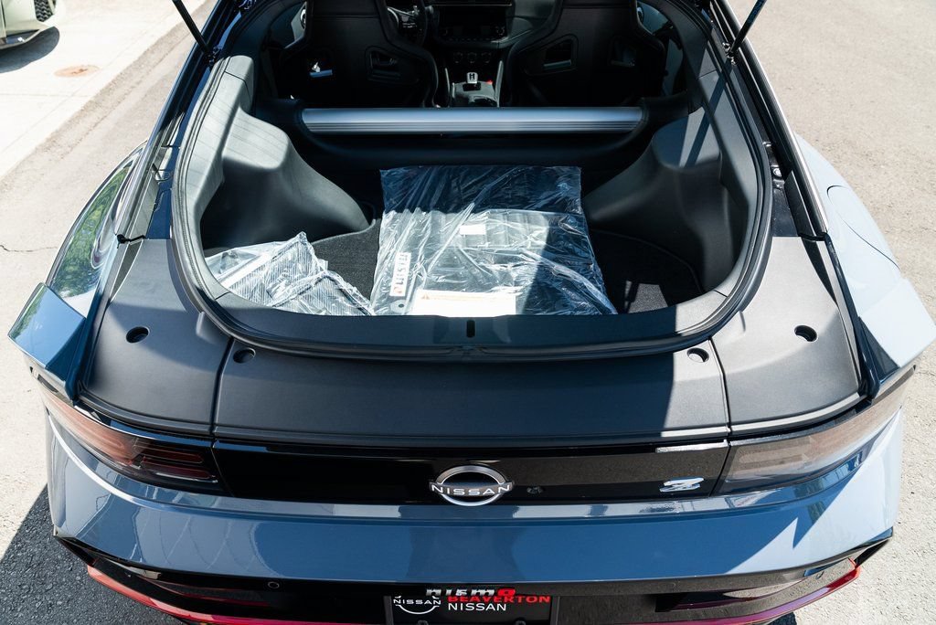 New 2024 Nissan Z NISMO w/ Floor Mat Package RWD image 7