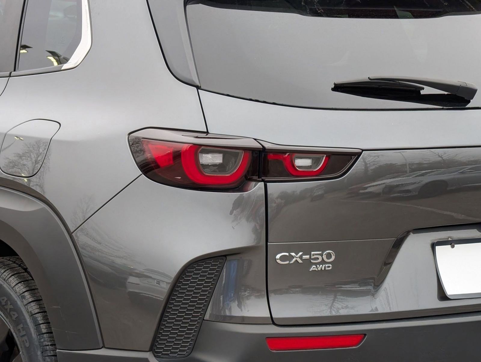 Used 2025 MAZDA CX-50 AWD 2.5 S w/ Preferred Package image 12