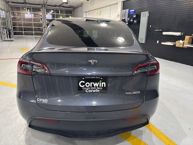 Used 2023 Tesla Model Y Performance image 7