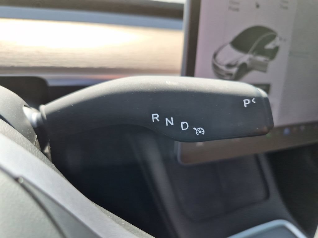 Used 2021 Tesla Model 3 Standard Range Plus RWD image 24