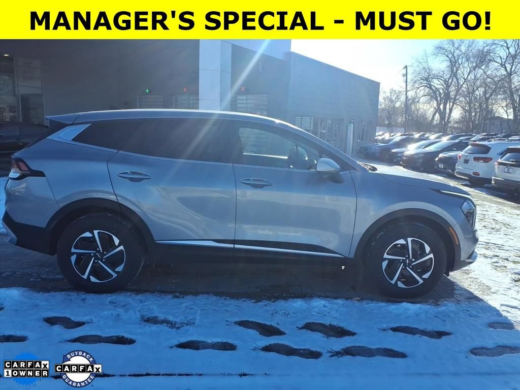 Used 2023 Kia Sportage LX image 8