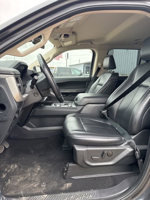 Used 2024 Ford Expedition Max XLT AWD/4WD image 10