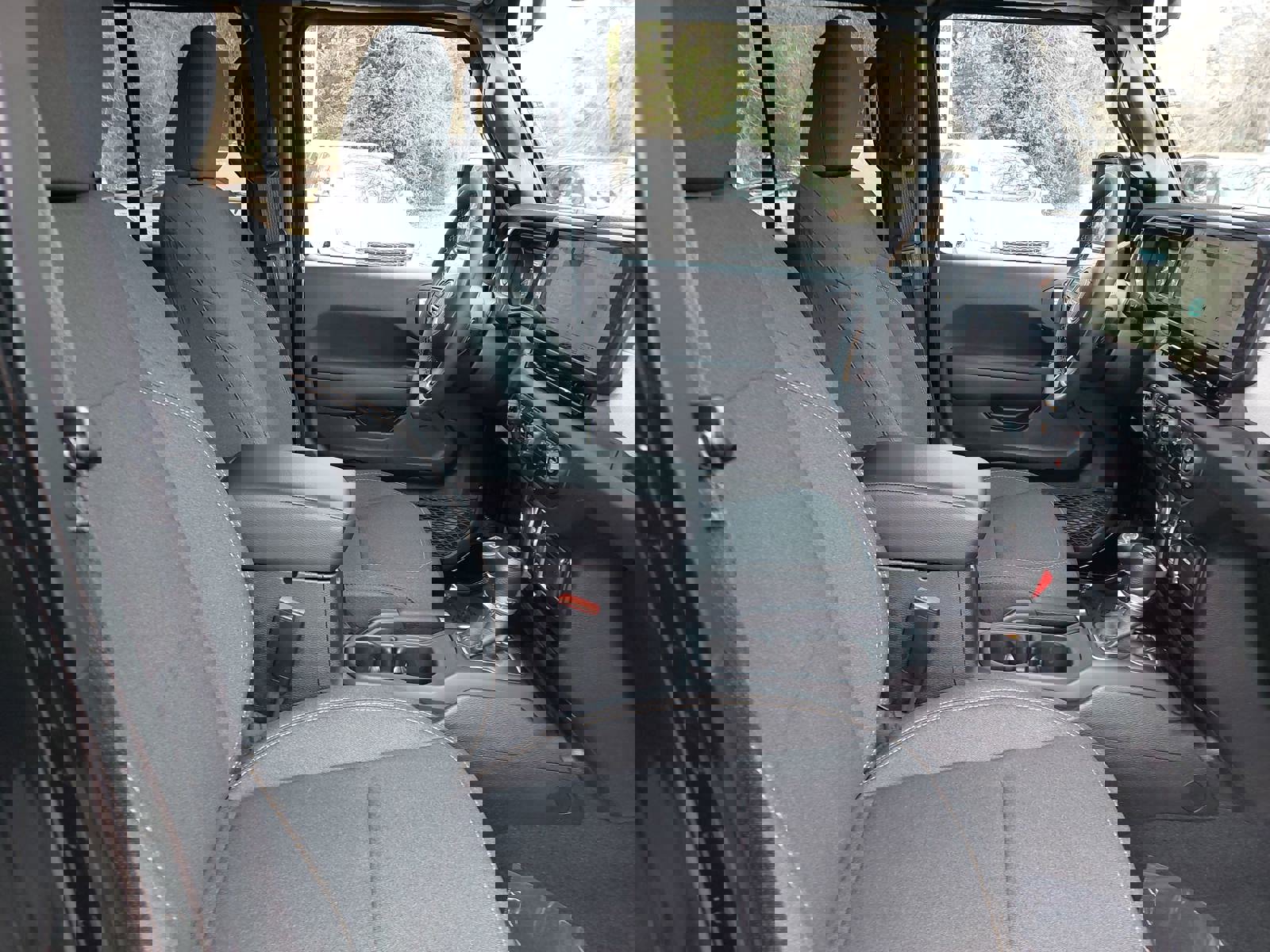 Used 2024 Jeep Wrangler Sport S image 10