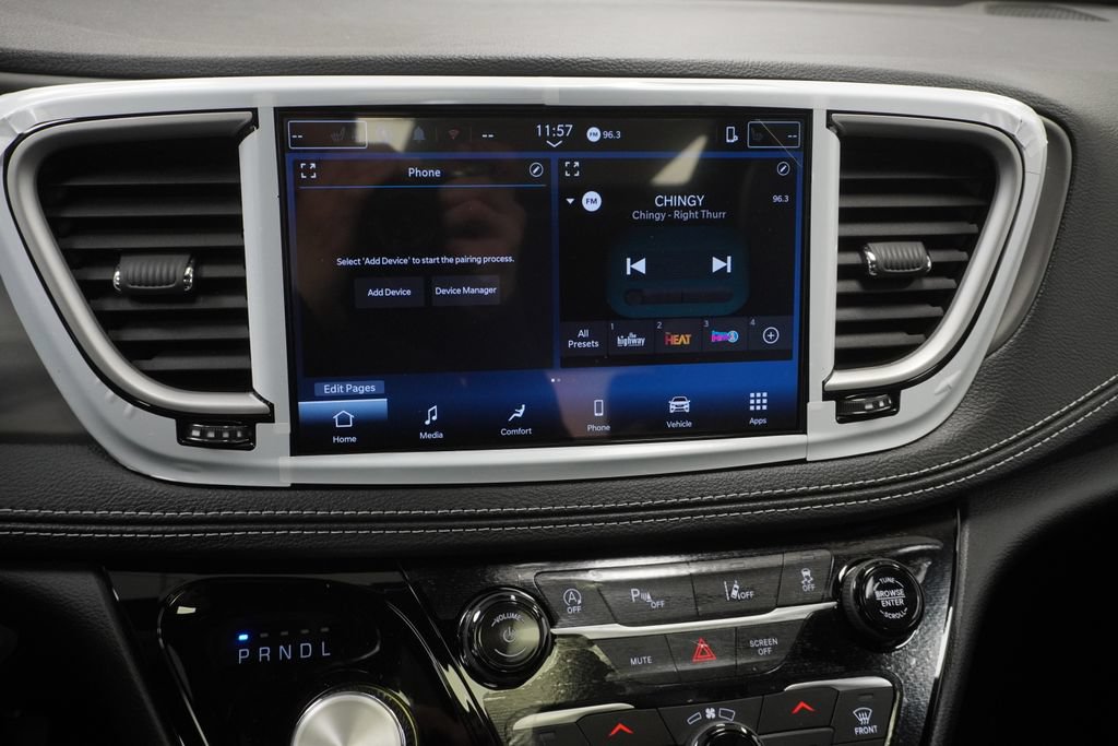 New 2027 Chrysler Pacifica Select AWD/4WD image 23