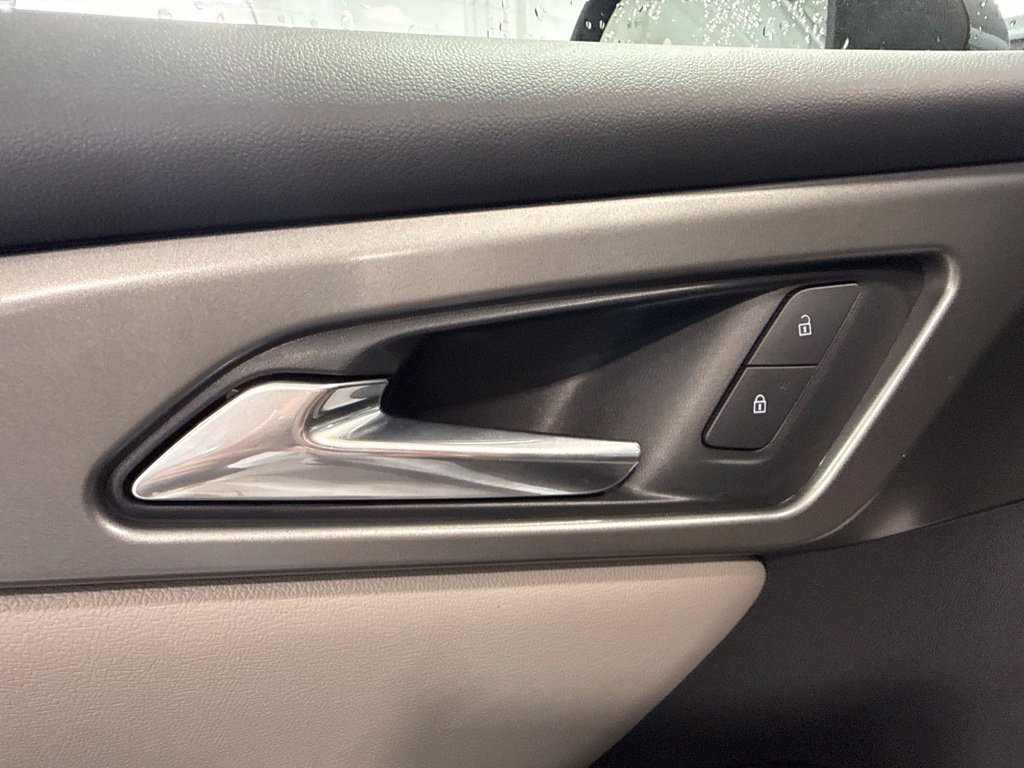 New 2026 Chevrolet Traverse LT w/ Enhanced Driving Package FWD image 26