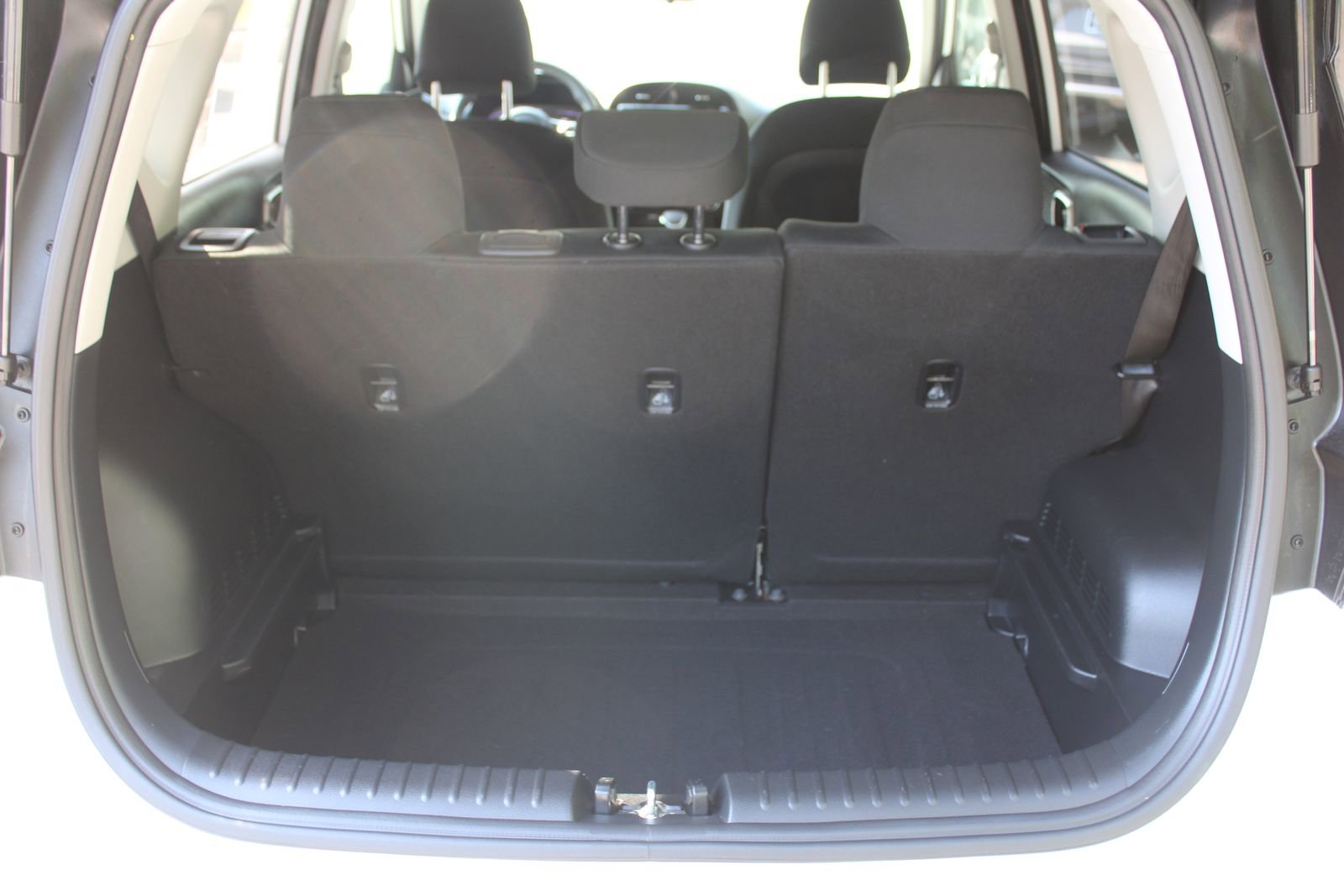 Certified 2023 Kia Soul S FWD image 10