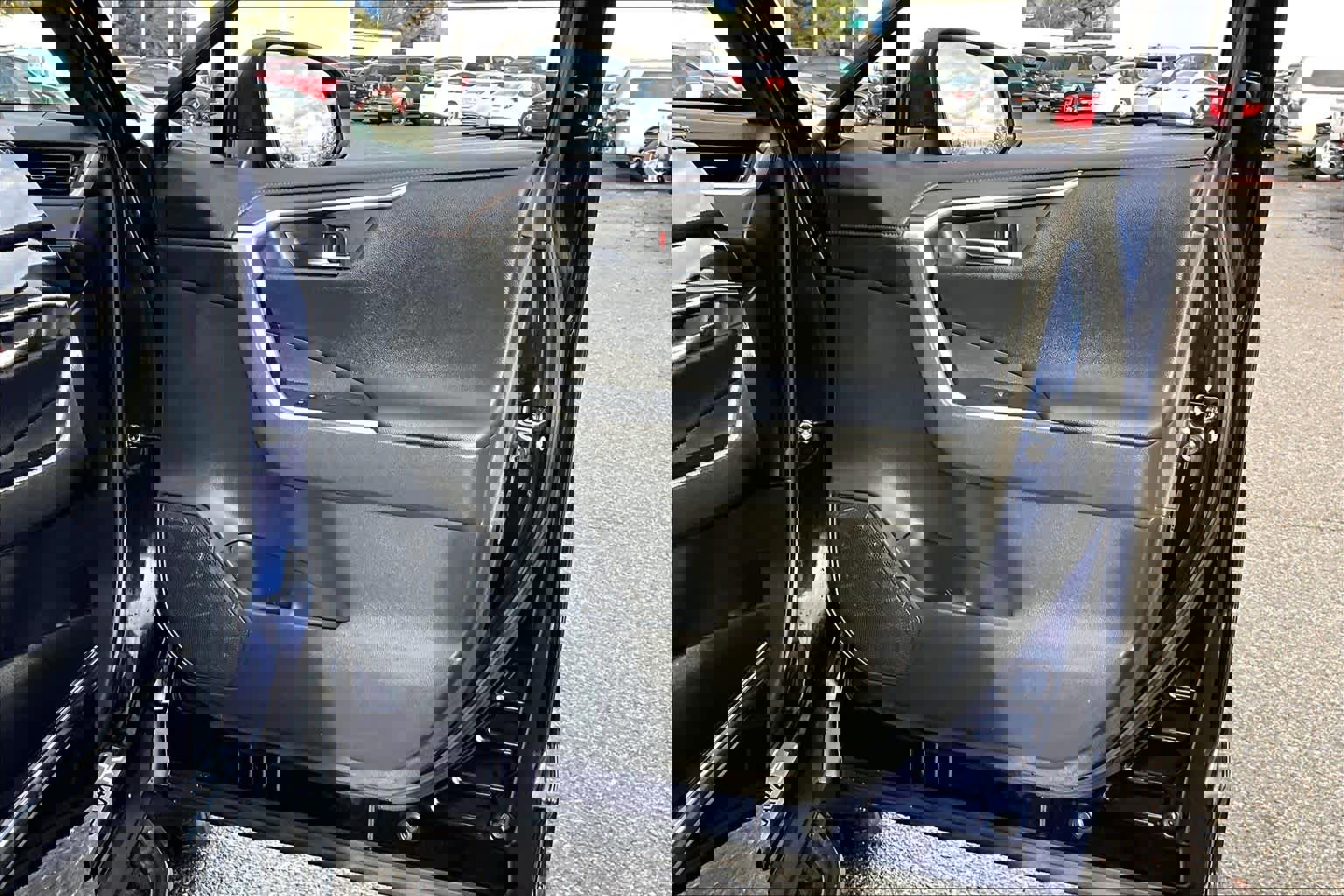 Used 2021 Toyota RAV4 XSE w/ Weather Package image 22