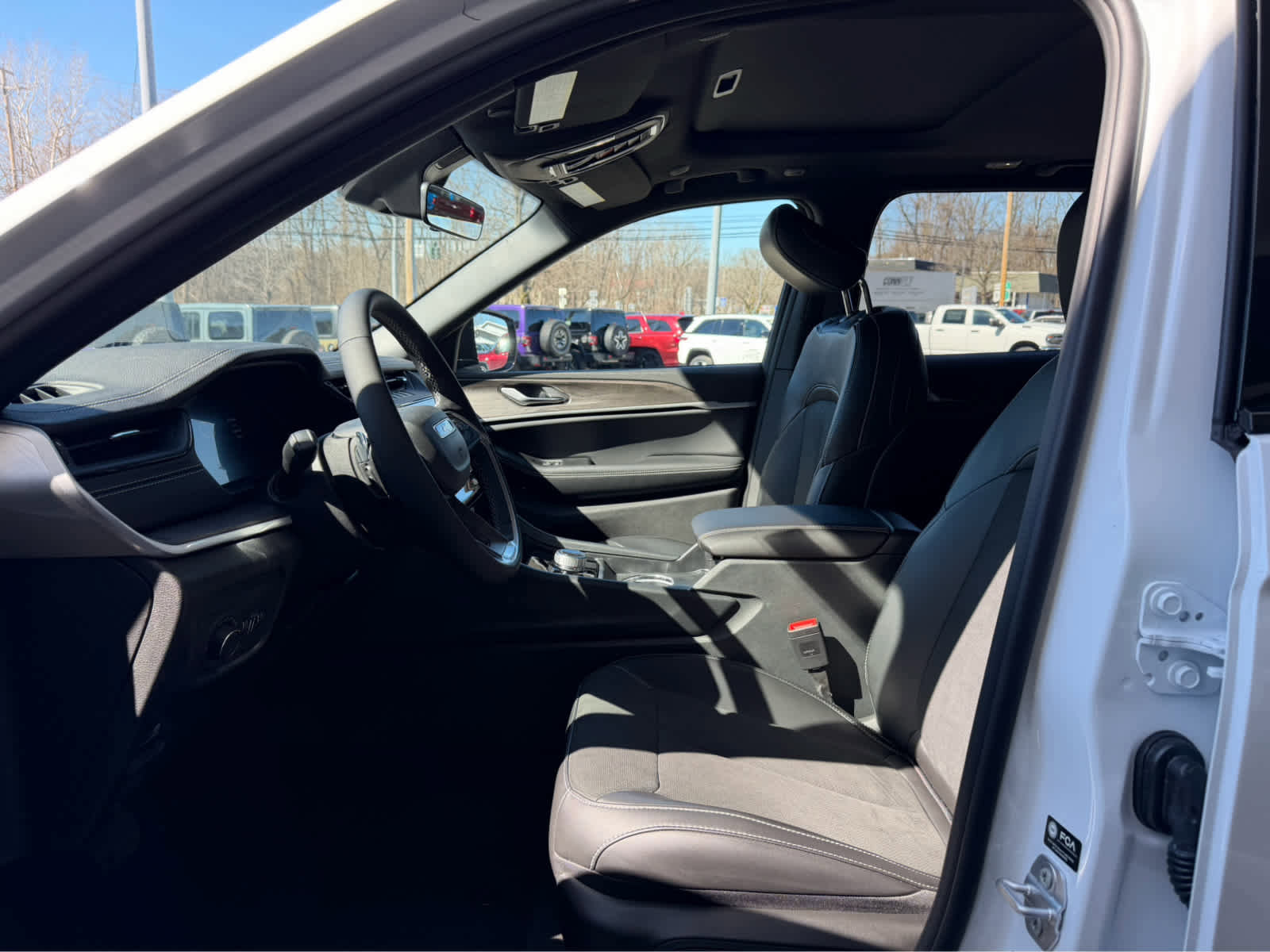 New 2026 Jeep Grand Cherokee Altitude image 11