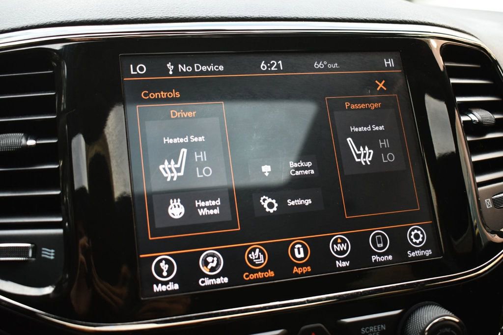 Used 2021 Jeep Grand Cherokee Limited X image 37