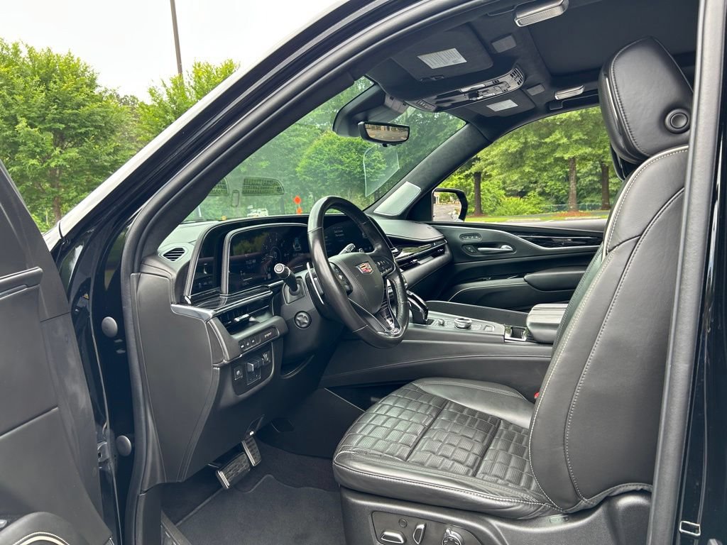 Used 2023 Cadillac Escalade ESV V AWD/4WD image 42