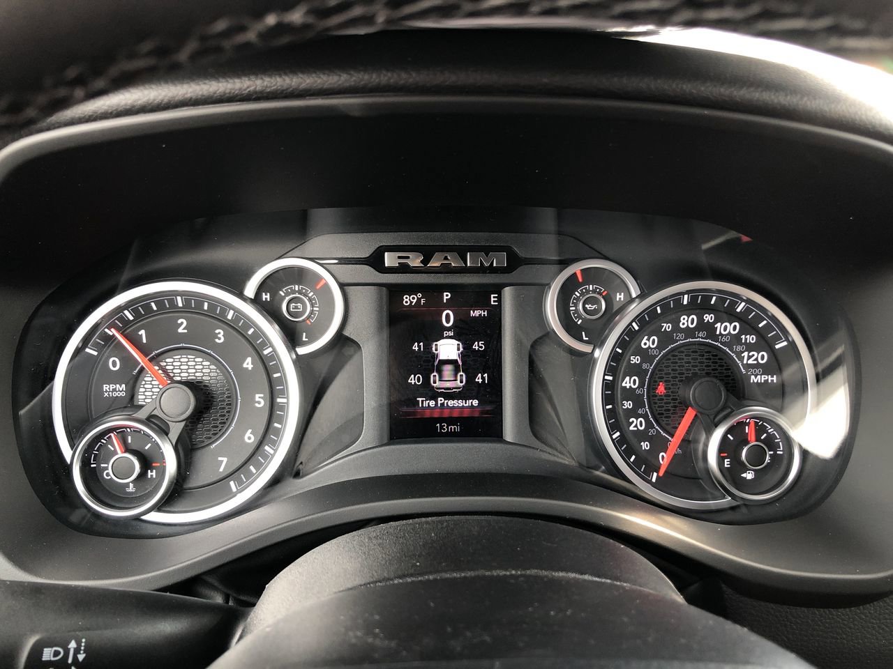 New 2026 RAM 1500 4x4 Crew Cab image 16