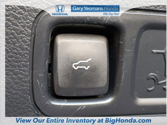 Used 2020 Ford Expedition XLT w/ Equipment Group 202A AWD/4WD image 20